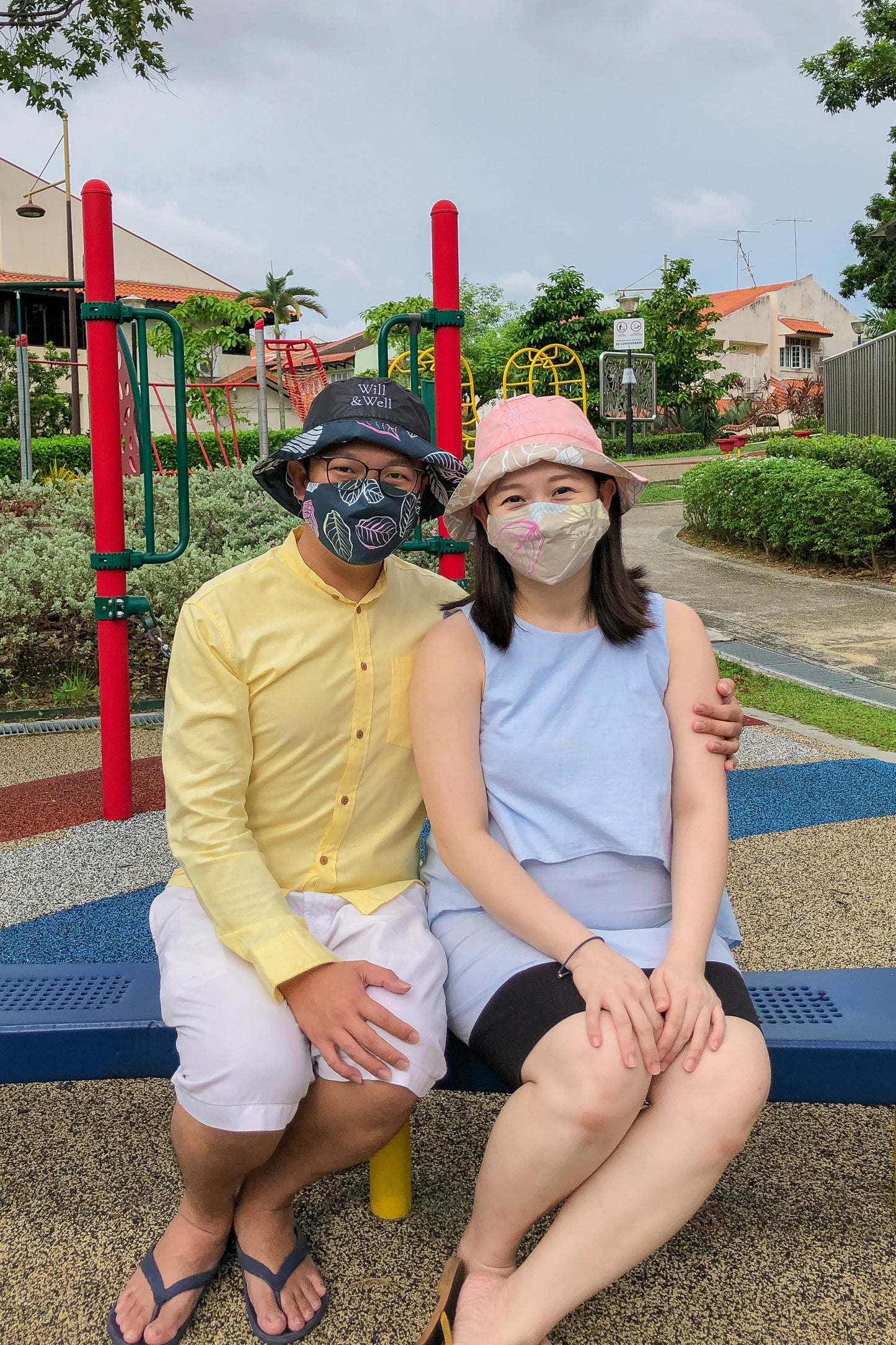 Leave UV: Duckbill Mask