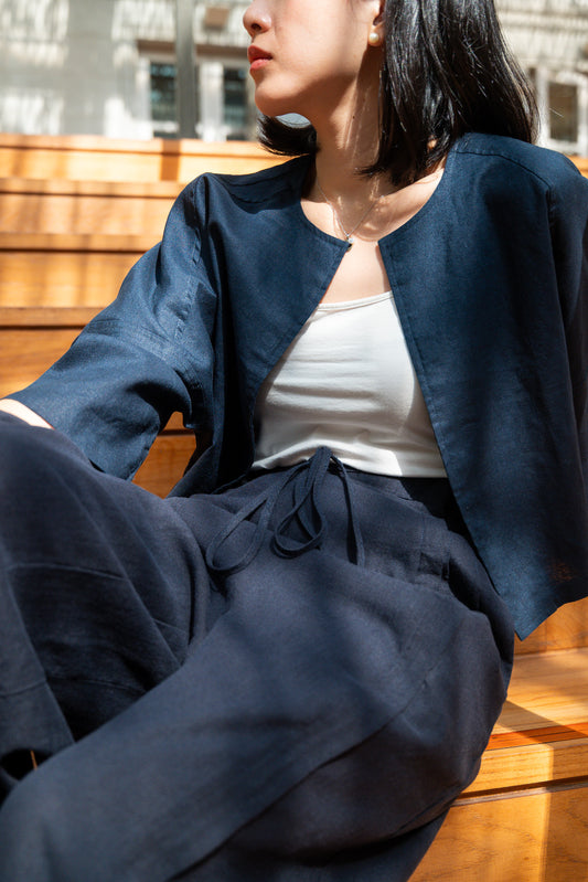 Cropped 3/4 Sleeve Blouse