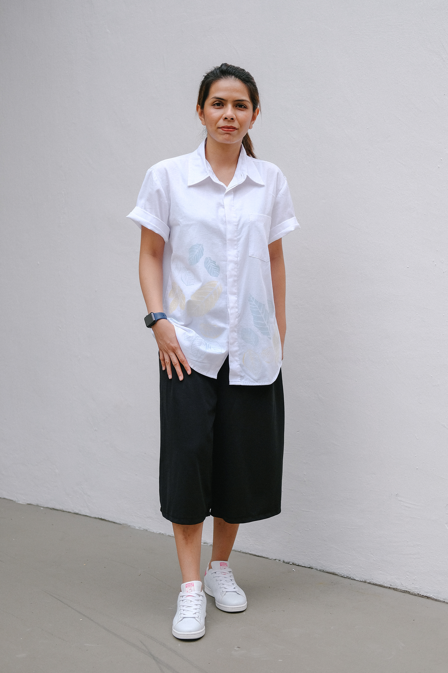 Leave UV: Slim-Fit Short Sleeve Shirt